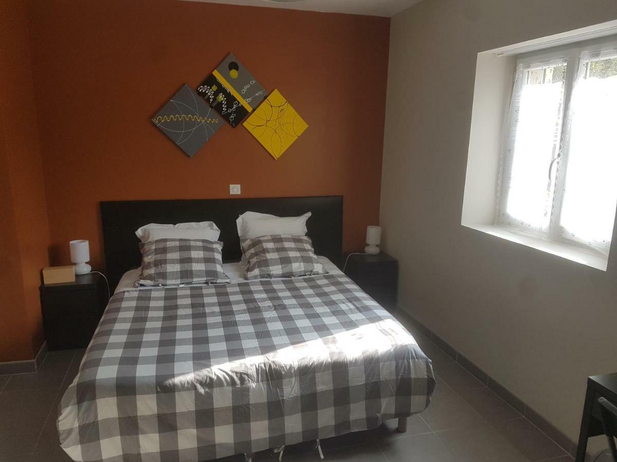 Bed and Breakfast l'étoile de la fontchevrière Neuvy-Saint-Sépulchre Esterno foto