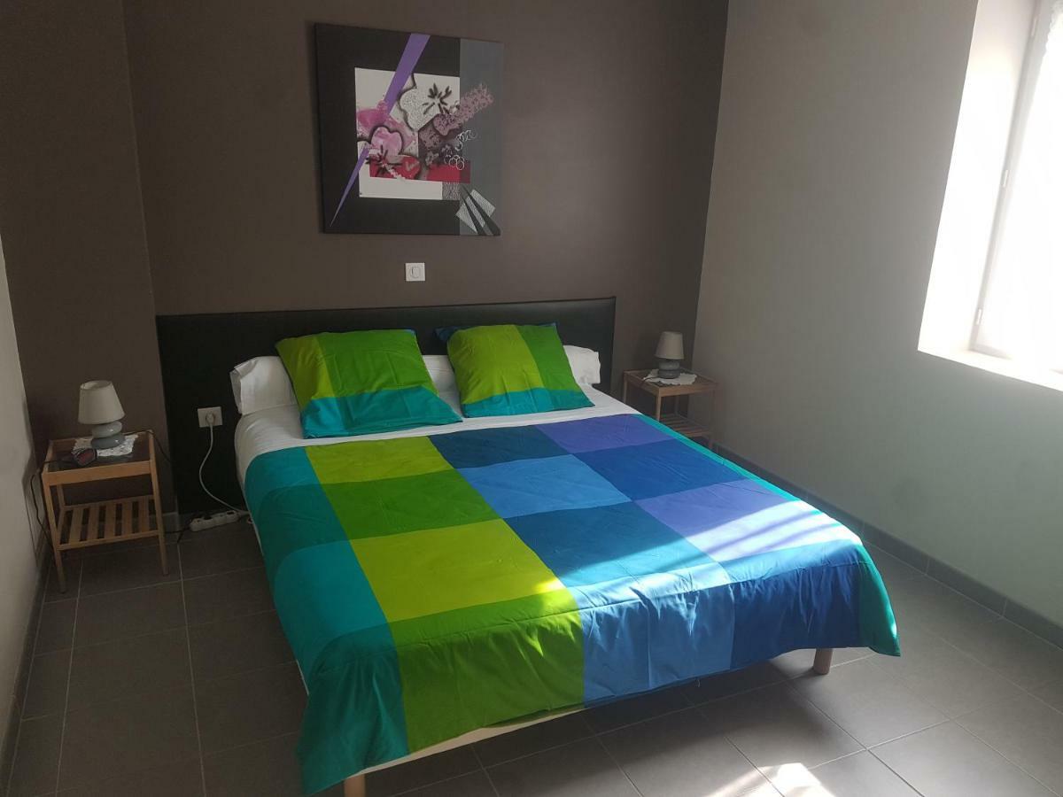 Bed and Breakfast l'étoile de la fontchevrière Neuvy-Saint-Sépulchre Esterno foto